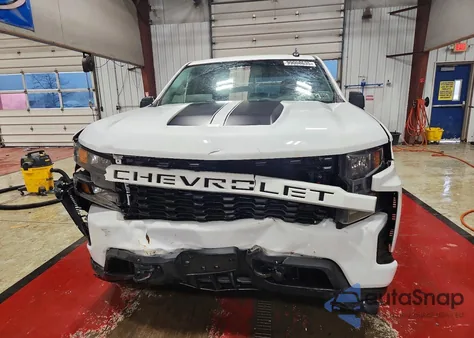 2021 Chevrolet Silverado K1500 Custom from USA, damaged, VIN 1GCRYBEK6MZ301086